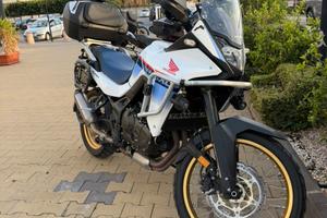 Honda Transalp 750 2024