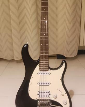 Chitarra Elettrica Peavey + Amplificatore + Acc.