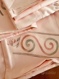 Set per il letto matrimoniale di seta rasata