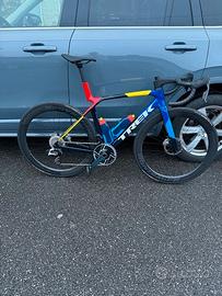 TREK MADONE SLR9 GEN 8