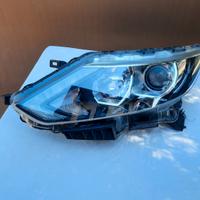Faro proiettore sx Nissan Qashqai 