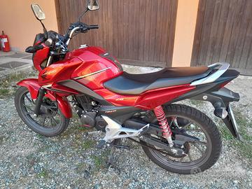 Honda 125 CBF