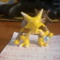 Pokemon Tomy Alakazam