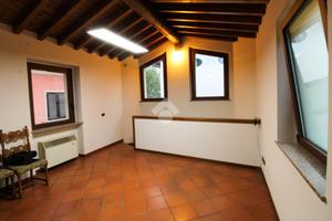 UFFICIO A CAZZAGO SAN MARTINO