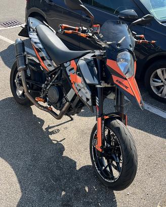 Ktm 690 sm prestige