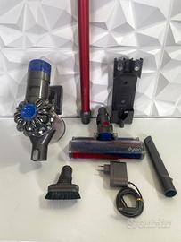 Aspirapolvere Dyson V6 total clean senza fili