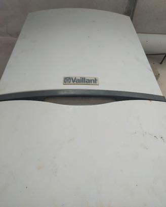Caldaia Vaillant per pezzi di ricambio