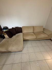 DIVANO 300x100x170 a soli €100 