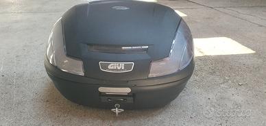 bauletto givi simply 47L