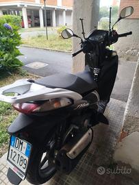 Sh 300