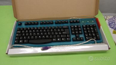 Tastiera colorata verde, interfaccia PS2, layout i