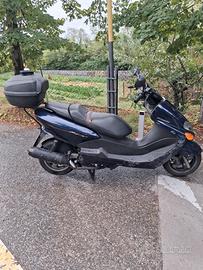 Yamaha Majesty 125 