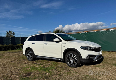 FIAT Tipo Cross 1.5 Hybrid – Anno 2022