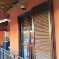 Porte finestre in legno due ante