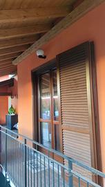 Porte finestre in legno due ante