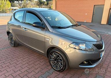 LANCIA YPSILON HYBRID GOLD 5p.