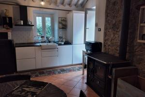 Semi indipendente in Castelpoggio- Carrara