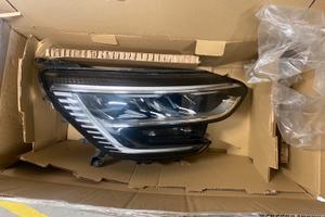 Faro sinistro Renault Megane 26 01 019 32R