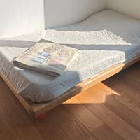 Letto Montessori in legno massiccio - artigianale 