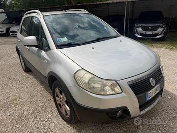 FIAT Sedici 93,380km 1.9 MJT 4x4 Emotion Stupend