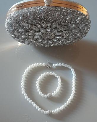 Pochette in stile Bohémien e Parure con perle