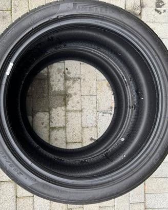 Pirelli Pzero 265/40 r21 101Y