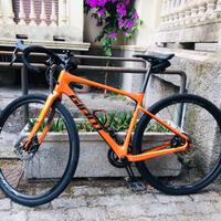 Gravel revolt giant
