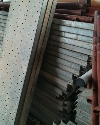 MATERIALE EDILE CARPENTERIA PONTEGGIO