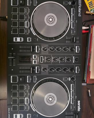 Roland Dj 202