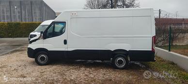 IVECO DAILY 35C16 AUTOMATICO CINGHIA DISTRIB ROTTA