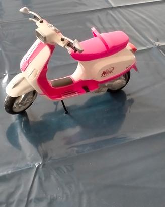 vespa giocattolo Winx
