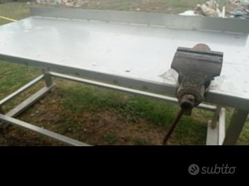 tavolo lavoro in acciaio inox più morsa 