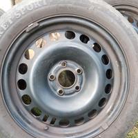 Gomme estive con cerchi 205 55 r16