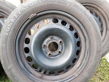 Gomme estive con cerchi 205 55 r16