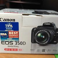 Canon 350D con obiettivo EFS 18-55mm autofocus