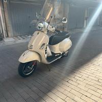 Vespa GTS 300