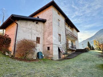 CASA INDIPENDENTE A ALBINO