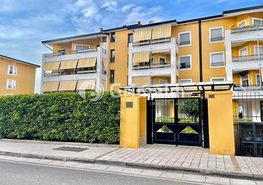 Appartamento Montecorvino Pugliano