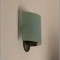 Lampada a muro in vetro satinato