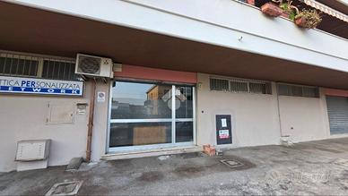 MAGAZZINO A MONTESILVANO
