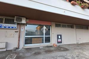 MAGAZZINO A MONTESILVANO