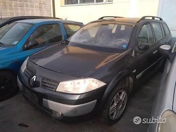 Renault Megane 2006 Sw Demolita - Per Ricambi