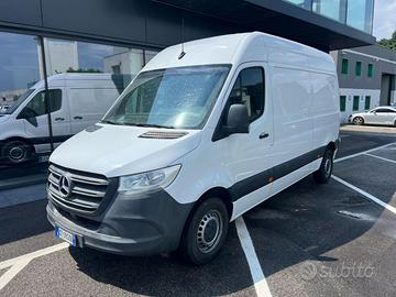 MERCEDES-BENZ Sprinter F39/33 311 CDI FWD TA PM