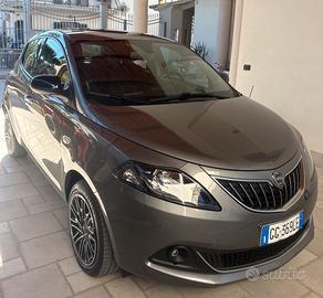 Lancia Ypsilon Hybrid 55.000km
