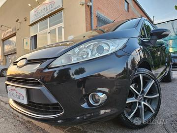 Ford Fiesta 1.2 82cv Titanium*Clima*Cerchi*Neopate