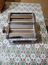 macchina  fare la pasta modello Atlas  150 Lusso 