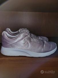 Scarpe rosa satinato nike donna