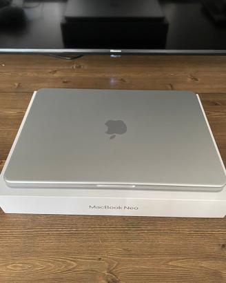 MacBook Neo 13”