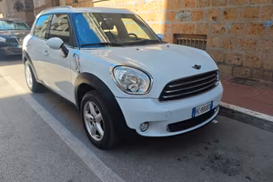 COUNTRYMAN one 89000KM