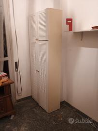 mobiletto bianco